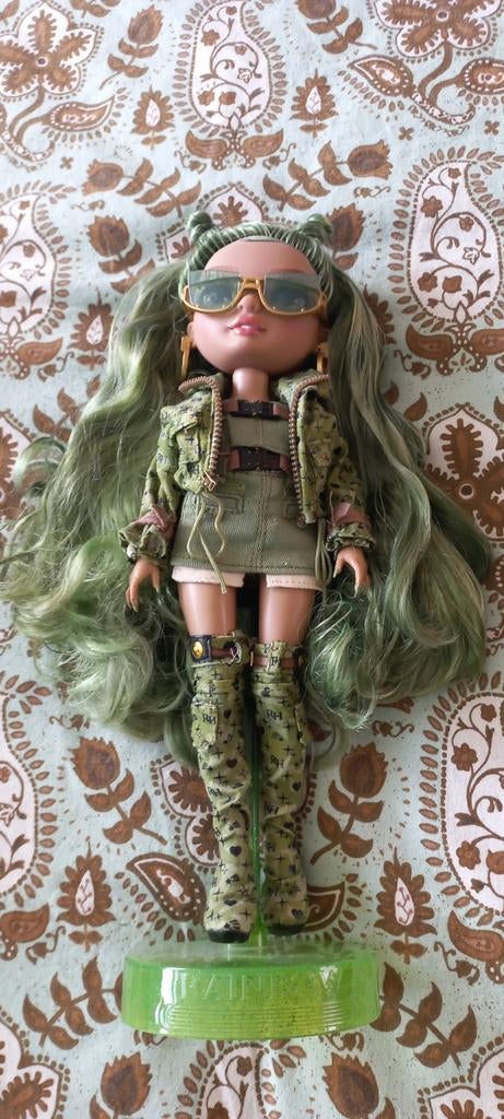 Rainbow high, Ophalen, Zo goed als nieuw, Pop