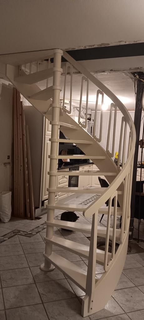 spiltrap, Ophalen, Plank, 50 mm of meer, Minder dan 200 cm