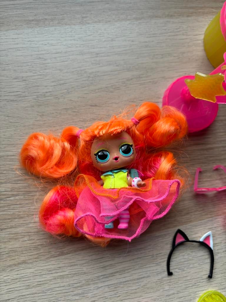 LOL surprise poppetje met accessoires los, Verzamelen, Ophalen, Zo goed als nieuw