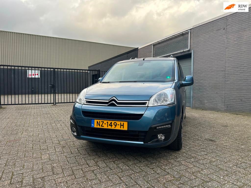 Citroen Berlingo 1.6 VTi XTR Airco Cruise Navi Pano PDC LM-W, Voorwielaandrijving, LED verlichting, Gebruikt, 4 cilinders