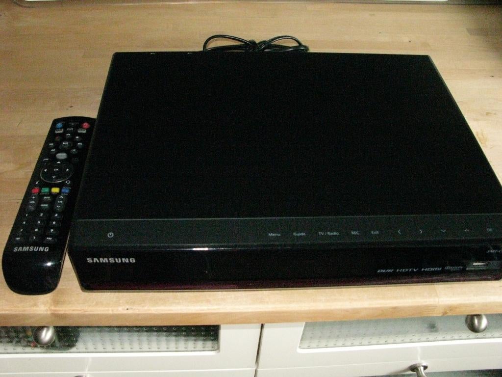 Ziggo mediabox met 500gb van samsung, Ophalen of Verzenden, Zo goed als nieuw