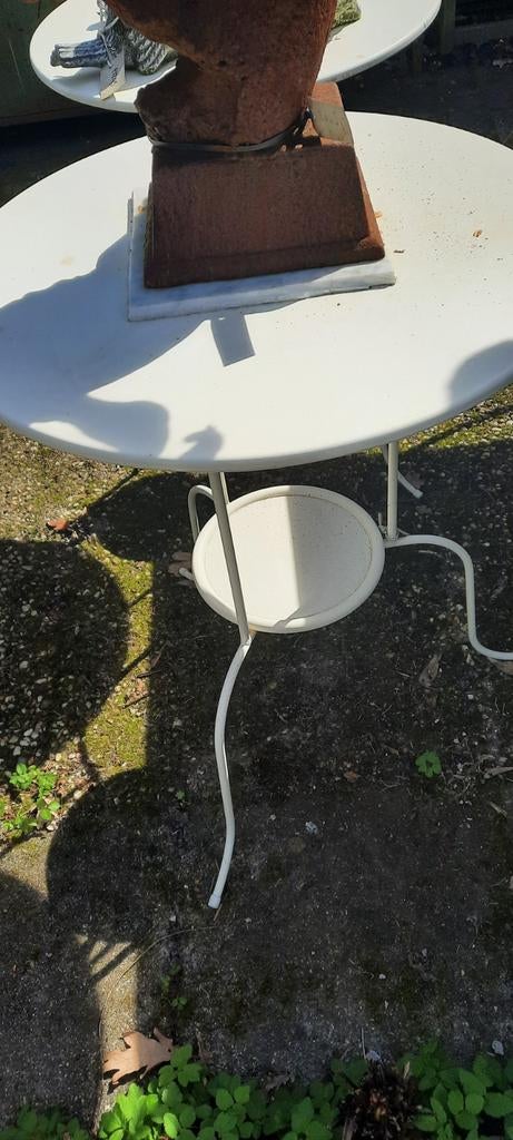 Wit metalen tuintafel, rond, 2 zitplaatsen, Overige materialen, Gebruikt, Eettafel