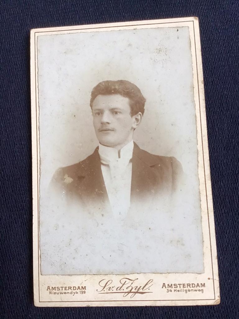 CDV, Man, SANDER V.D. ZIJL, AMSTERDAM, Carte de Visite, Ophalen of Verzenden, Voor 1940, Gebruikt, Foto