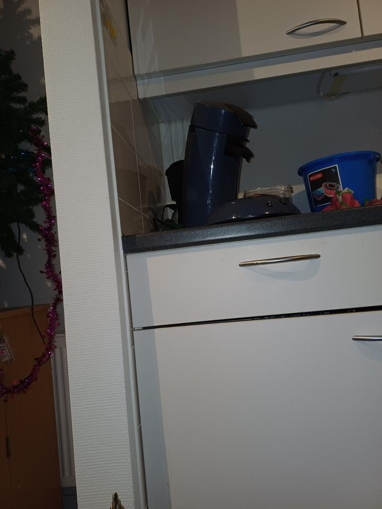 Het doet goed, Witgoed en Apparatuur, Ophalen, Gebruikt, Koffiemachine