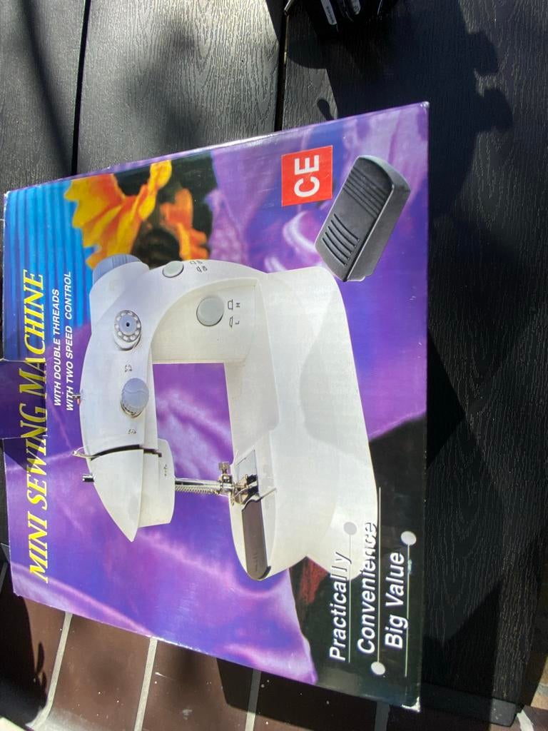 Mini naaimachine, Ophalen of Verzenden, Nieuw, Naaimachine, Overige merken