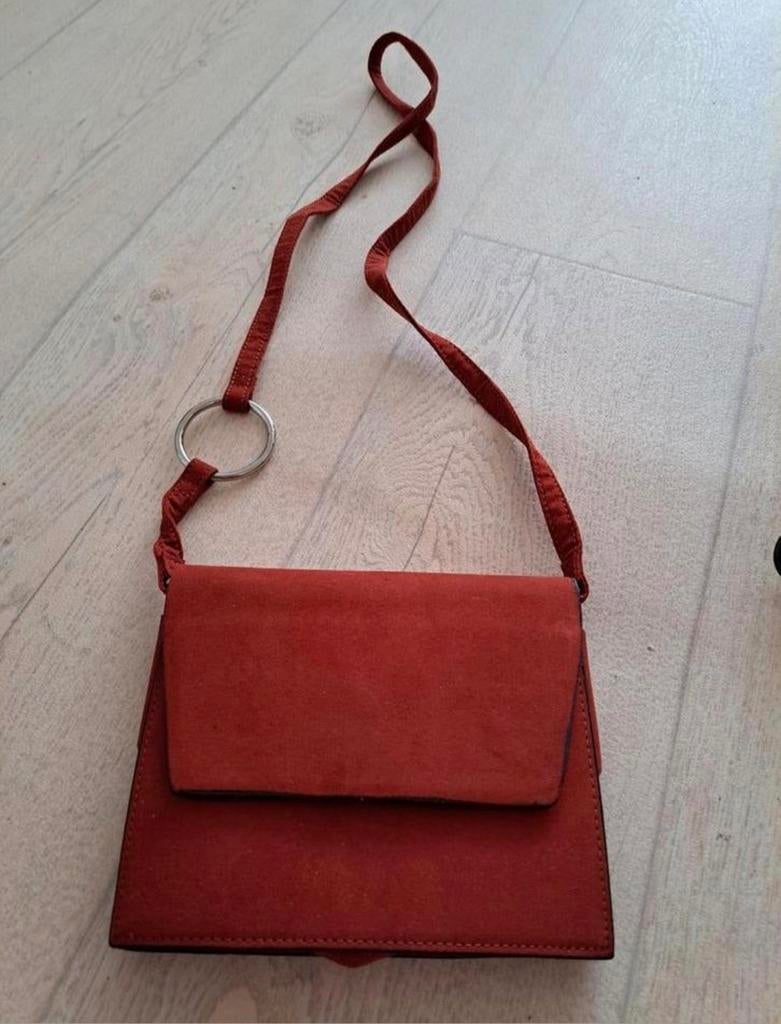 Pull&Bear suède-look schoudertasje in roestbruin, Ophalen of Verzenden