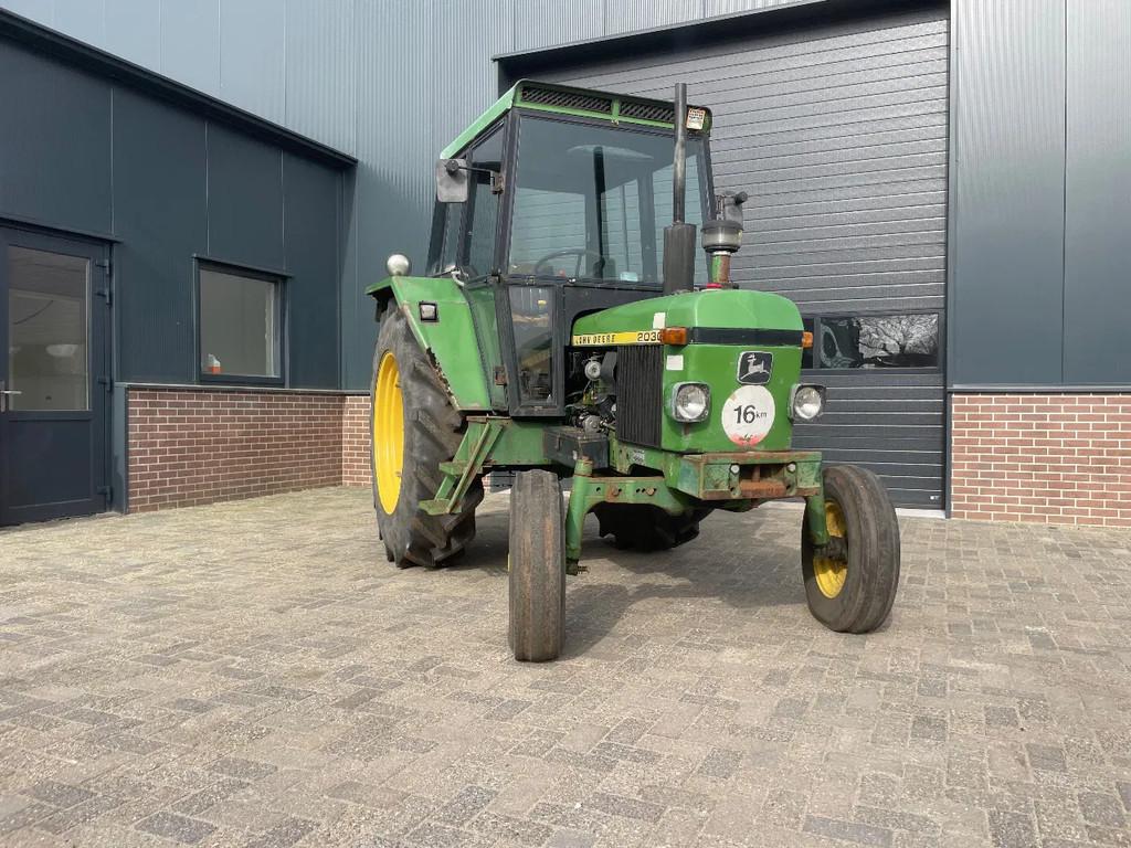John Deere 2030 tractor met stuurbekrachtiging en kenteken, Zakelijke goederen, Agrarisch | Tractoren, Gebruikt, John Deere