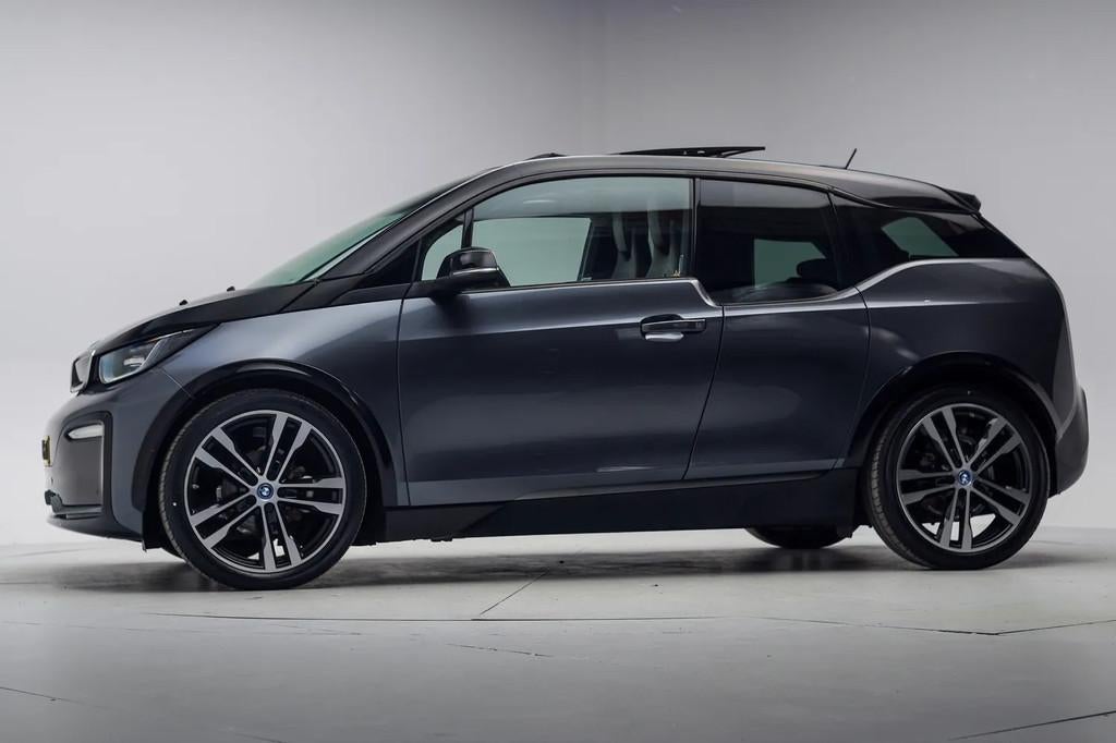 BMW i3 S 120Ah 42 kWh Executive Edition [ Warmtepomp Panoram, Automaat, 0 cilinders, 4 stoelen, 1265 kg