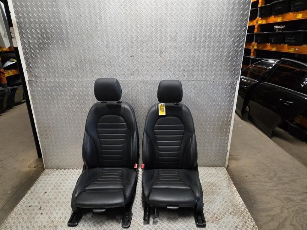 BEKLEDING SET MERCEDES EQC (N293) 2020 ID58772, Ophalen, Gebruikt, Mercedes-Benz