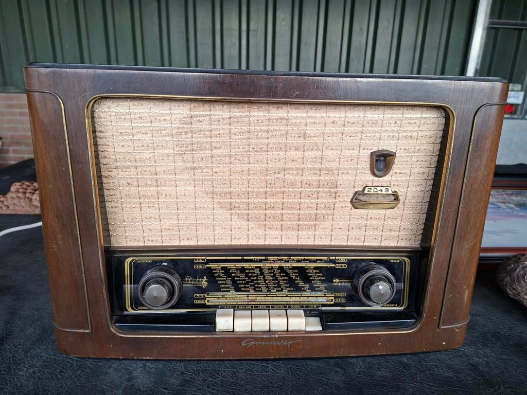 Vintage Grundig Radio 2043 - Klassieke Buizenradio, Ophalen, Gebruikt, Radio