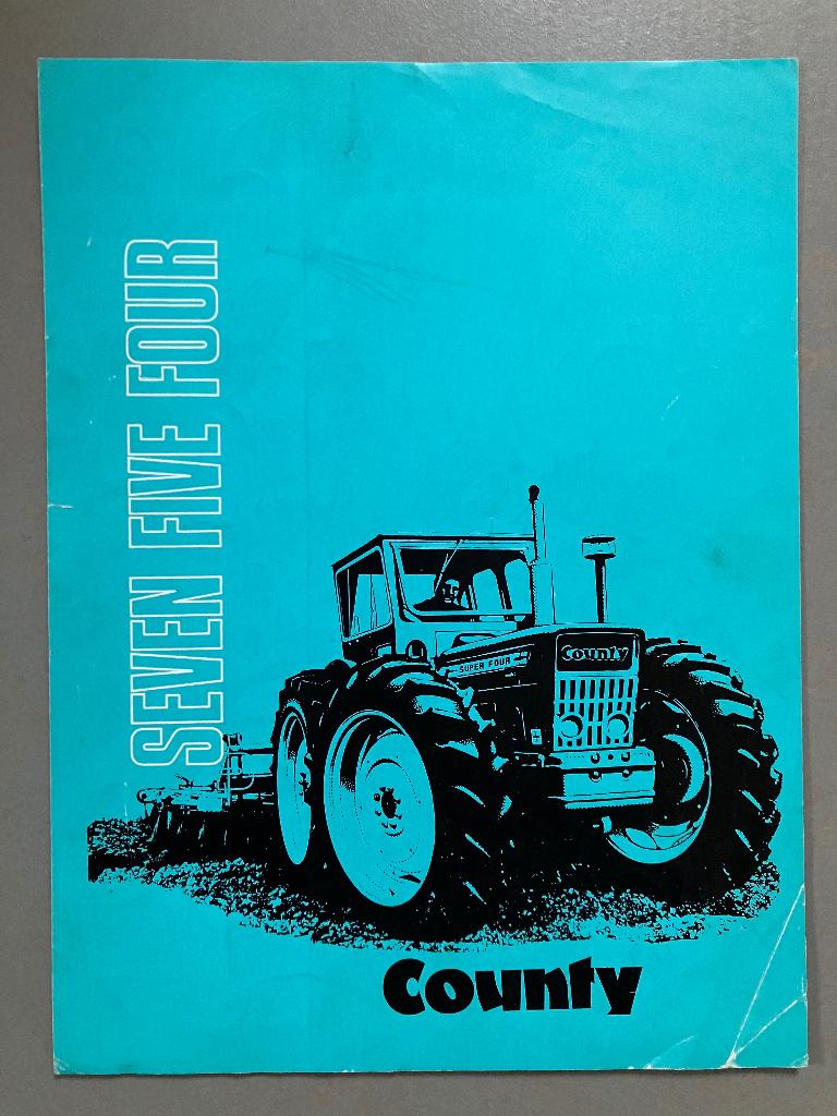 County 754 trekker tractor folder brochure, Ophalen of Verzenden, Gelezen