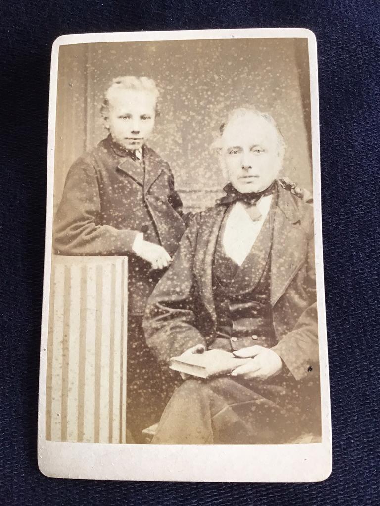 CDV, Man/Jongen, WED. J. VAN KONINGSVELD, DEVENTER, Ophalen of Verzenden, Voor 1940, Gebruikt, Foto