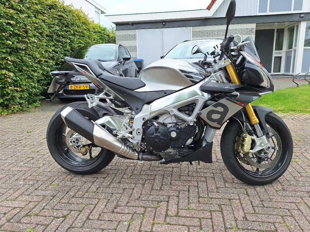 Aprilia Tuono V4 1100 RR, Motoren, Motoren | Aprilia, Particulier, Naked bike, meer dan 35 kW, 4 cilinders, Motorrijbewijs A, ABS
