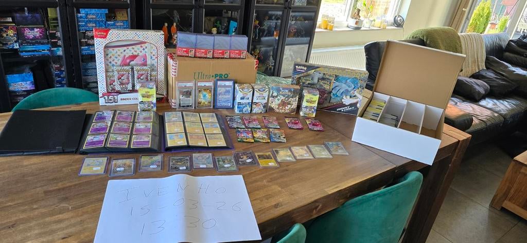 Pokemon Sealed Boosterboxen, Slabs, Packs en Raw Kaarten, Ophalen of Verzenden, Nieuw, Boosterbox, Foil