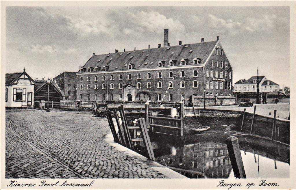 Bergen op Zoom - Kazerne, Verzenden, 1920 tot 1940, Ongelopen, Noord-Brabant