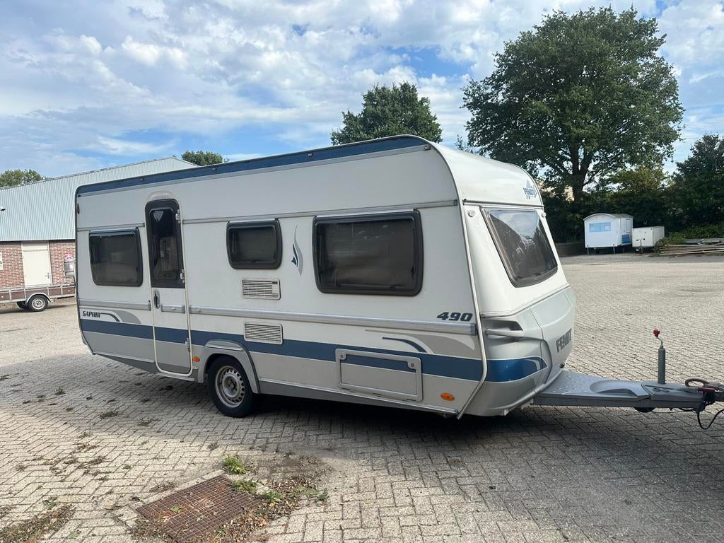 Fendt saphir 490, Caravans en Kamperen, Caravans, Rondzit, Dwarsbed, Particulier, Schokbreker