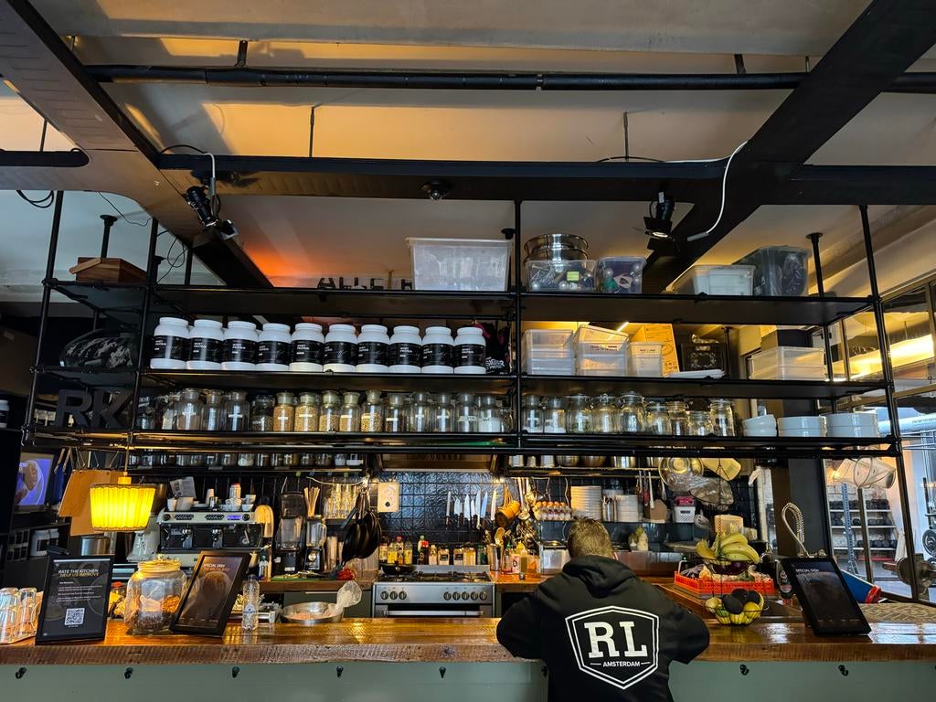 Plafond hangkast industrieel, Ophalen, Gebruikt