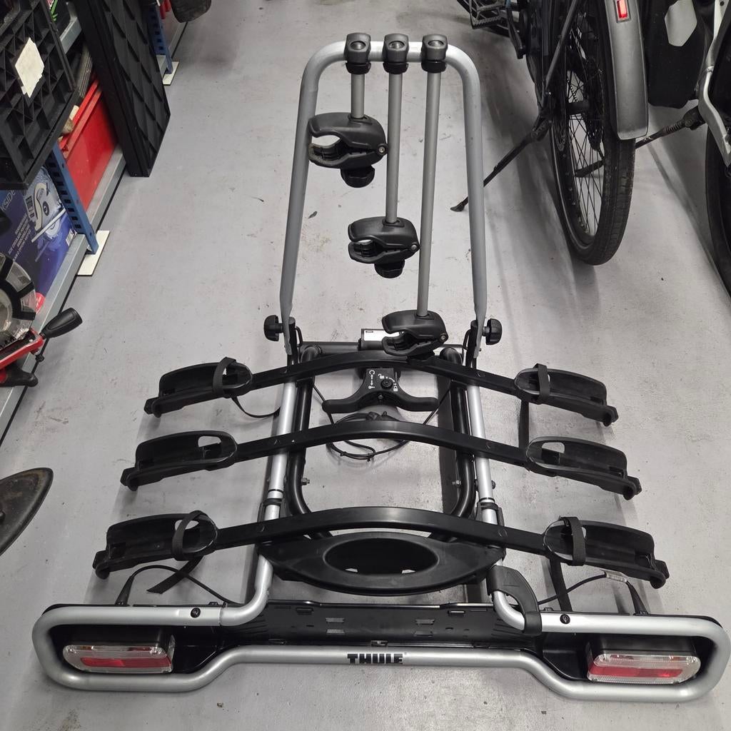 Thule Euroride 940 fietsdrager geschikt voor 3 fietsen, Ophalen, Trekhaakdrager