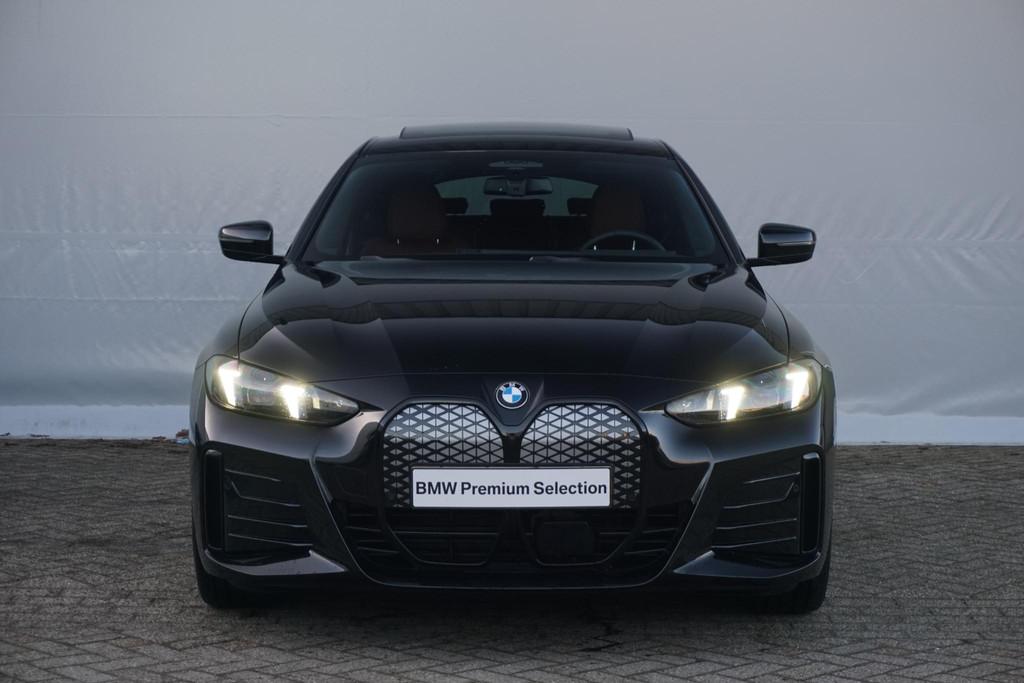BMW i4 eDrive40 M Sportpakket Pro 19'' / Individual Interieu, 510 min, Zwart, Met garantie (alle), 2020 kg