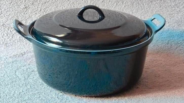 TOPSTAAT Grote gietijzeren pan - Made in France -  28 cm, Ophalen of Verzenden, Zo goed als nieuw, Gietijzer, Koekenpan of Braadpan