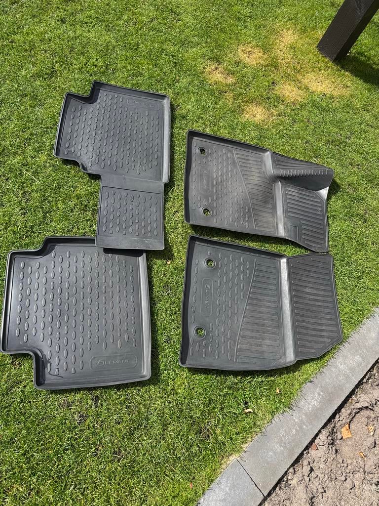 Rubberen matten Ford Focus 2018- Set van 4, Ophalen of Verzenden, Gebruikt