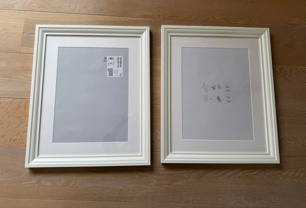 2 IKEA Edsbruk fotolijsten 40x50, Ophalen of Verzenden, Zo goed als nieuw