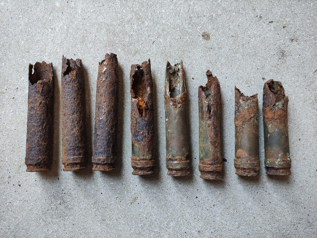 Lot duitse flak hulzen
Leeg, Verzamelen, Ophalen of Verzenden