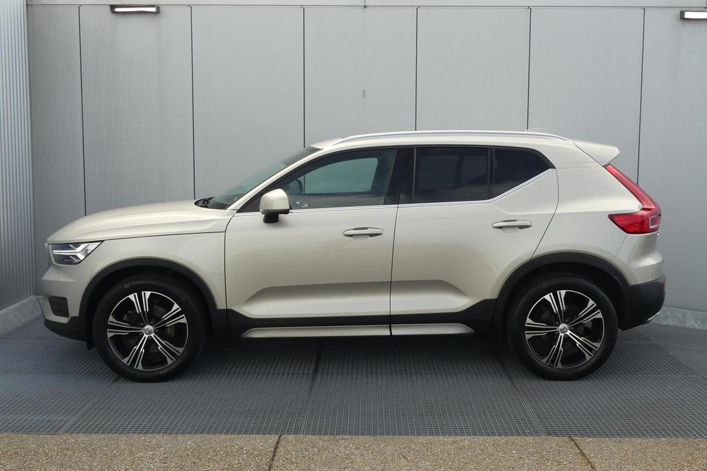 Volvo XC40 2.0 T4 AWD Inscription | Harman Kardon Audio | Fo, Auto's, Volvo, 12 maanden, Euro 6, Beige, Vierwielaandrijving