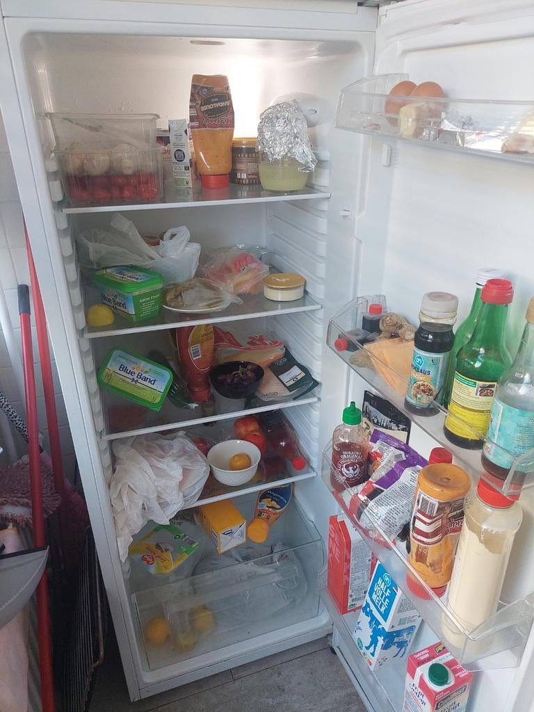 OK Koelkast - Compact en Functioneel, Witgoed en Apparatuur, Koelkasten en IJskasten, Gebruikt, Zonder vriesvak, 100 tot 150 liter