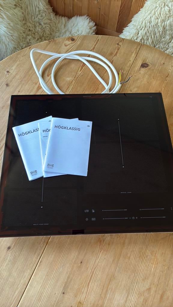 Ikea högklassig inductie kookplaat, Witgoed en Apparatuur, Kookplaten, Ophalen, 4 kookzones, Zo goed als nieuw, Inbouw
