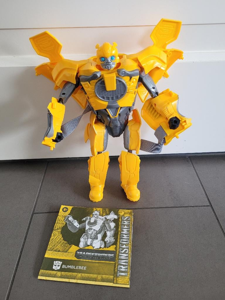 Transformers Bumblebee masker + actiepop, Overige generaties, Ophalen of Verzenden, Zo goed als nieuw, Autobots