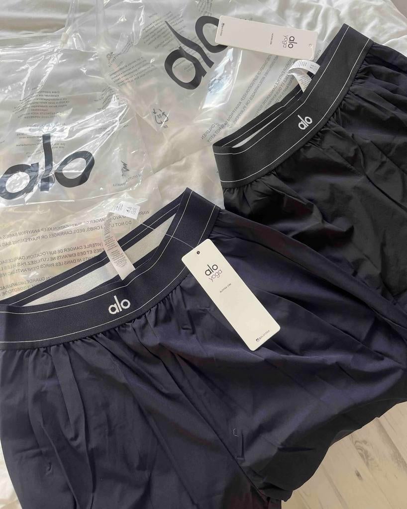 Alo yoga broeken S t/m L zwart en blauw, Ophalen of Verzenden, Nieuw, Zwart, Lang