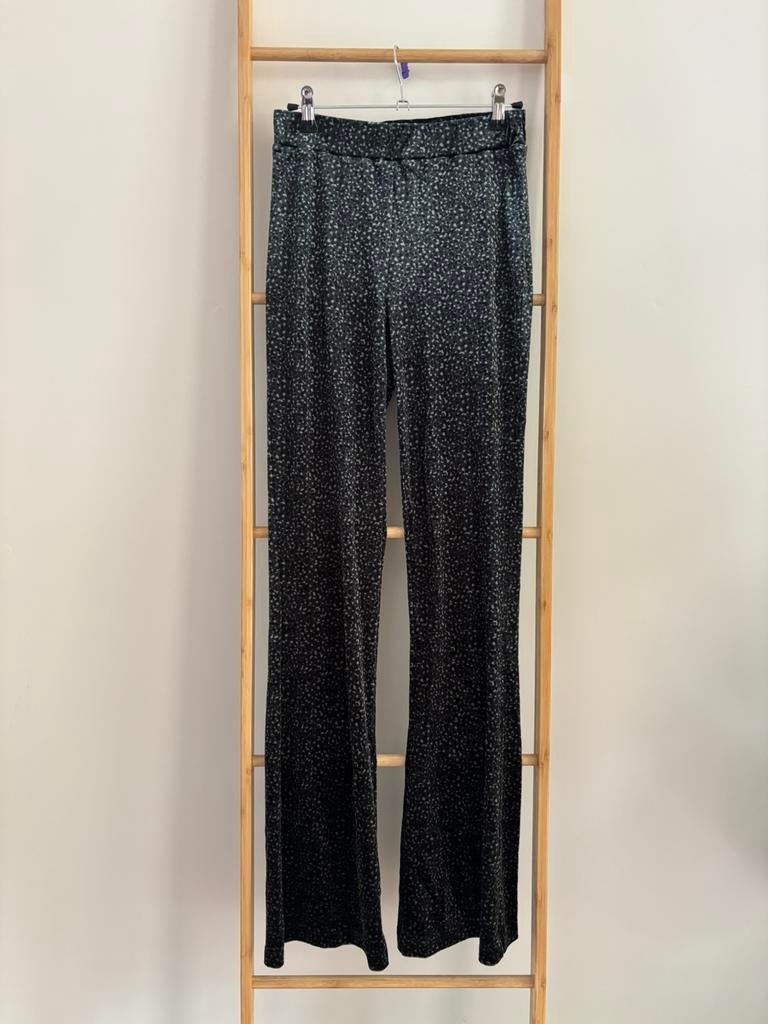 Donkergroene verlours flair legging met print Cotton Coub, Ophalen of Verzenden, Zo goed als nieuw, Maat 36 (S), Lang