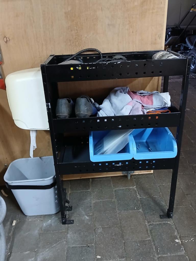 Stellingkast voor Mercedes Vito., Ophalen, Gebruikt