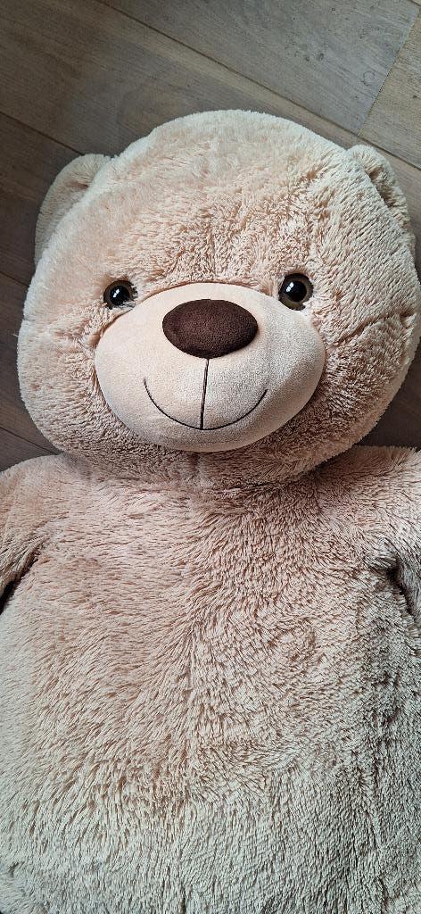 Beer, grote knuffelbeer, Ophalen, Overige karakters, Beer, Zo goed als nieuw