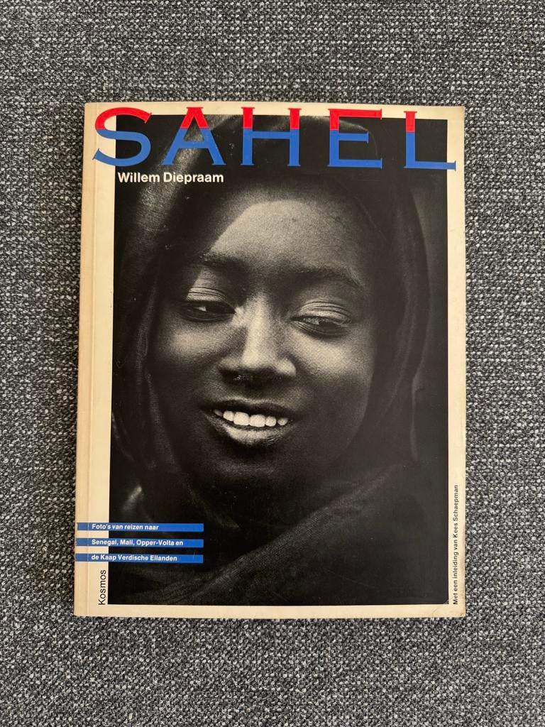Sahel - Willem Diepraam (Fotoboek), Boeken, Ophalen of Verzenden, Gelezen, Fotografie algemeen