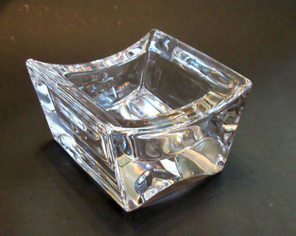 Vannes Massief lood kristallen asbak., Ophalen of Verzenden