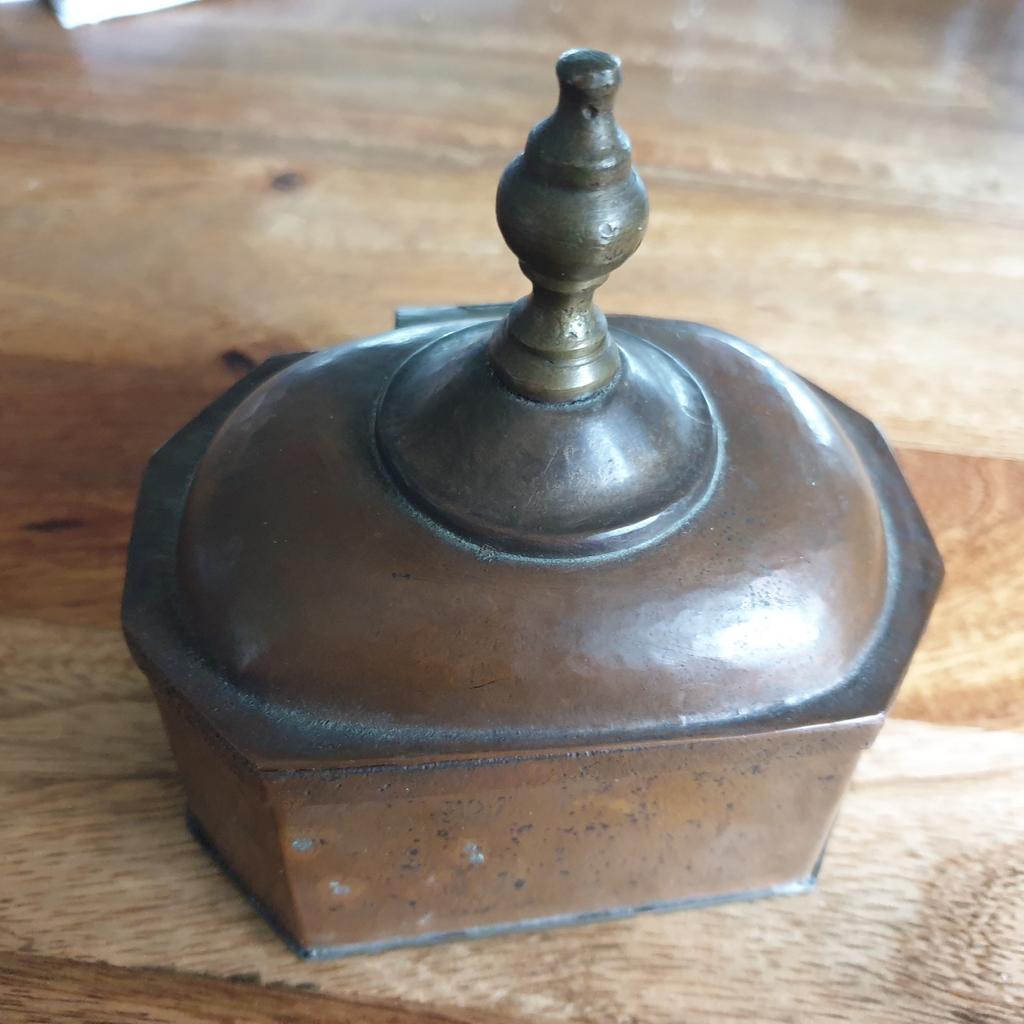 Antiek koperen doosje. Tabaksdoos?, Ophalen of Verzenden