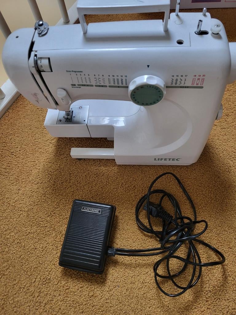Naaimachine Lifetec, Hobby en Vrije tijd, Naaimachines en Toebehoren, Gebruikt, Naaimachine, Overige merken, Ophalen of Verzenden