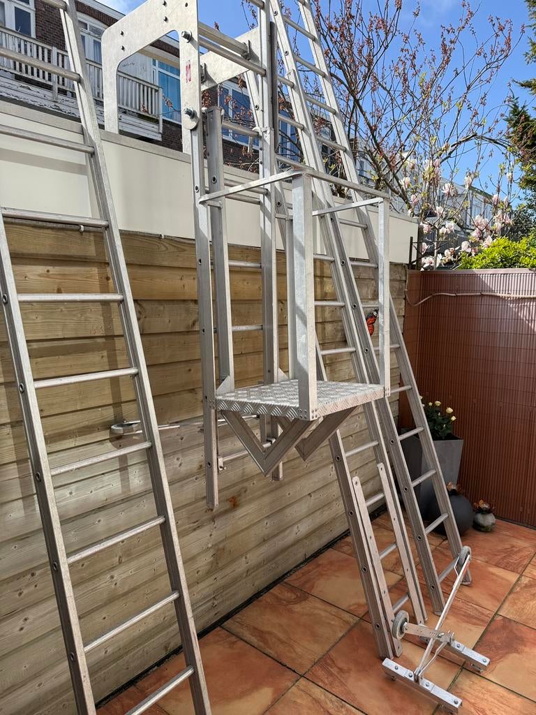 Hangladder, Doe-het-zelf en Verbouw, Ladders en Trappen, Ophalen, Gebruikt, Ladder, 2 tot 4 meter