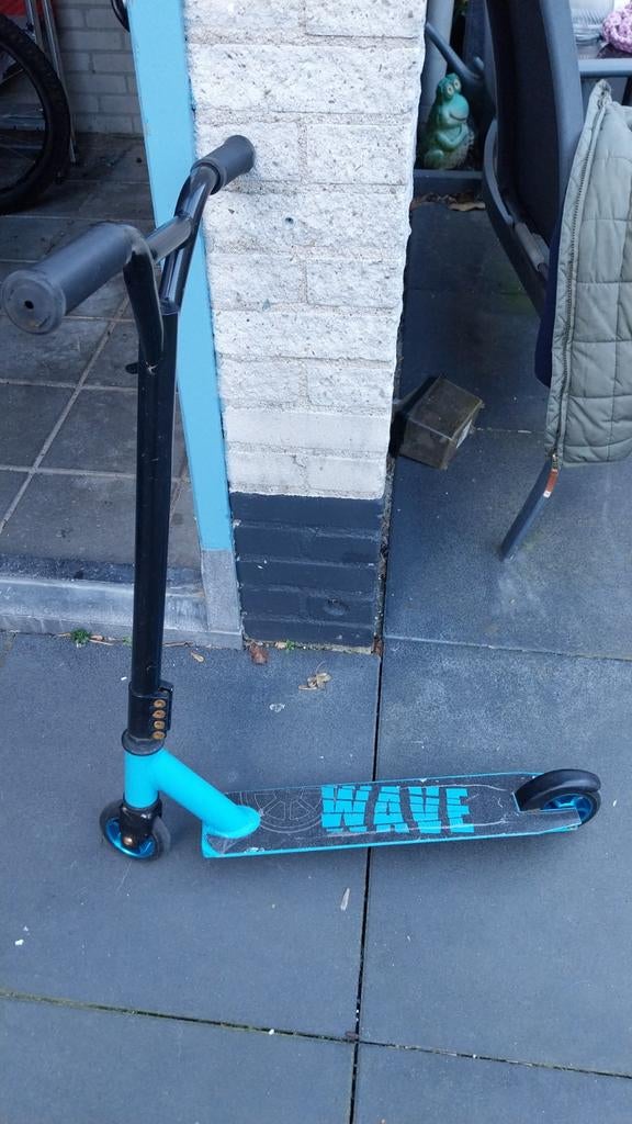 Waver step blauw - Stuntstep voor plezier en tricks, Fietsen en Brommers, Steps, Ophalen of Verzenden, Gebruikt, Gewone step, Waver
