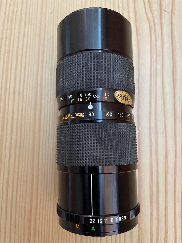 Revuenon 80-205 mm. zoomlens f:3.9, Verzenden, Gebruikt, Telelens