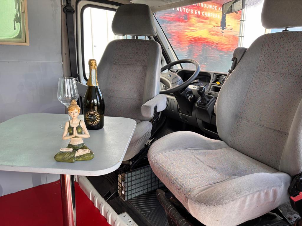 Pössl 230L Pössl Duett 2.8 JTD 123pk | Draaistoelen | Luif, Caravans en Kamperen, Campers, Buscamper of Camperbus, Ringverwarming