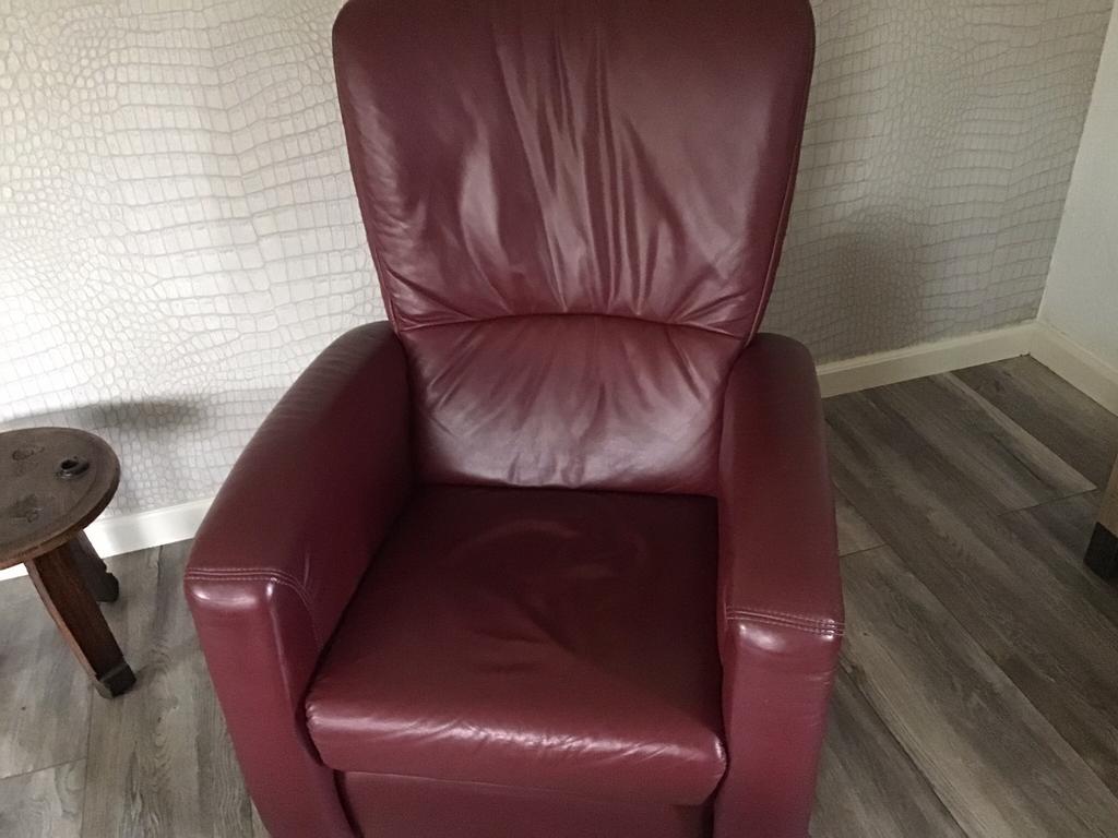 Te koop elektrisch fauteuil leer verstelbare, Ophalen of Verzenden, Zo goed als nieuw