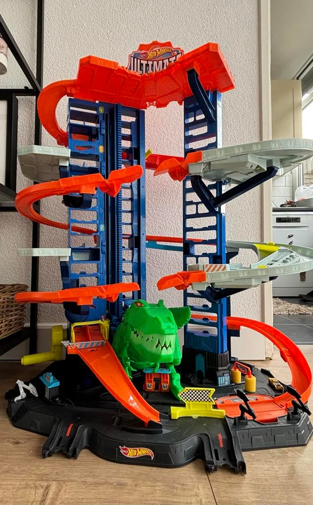 Hot Wheels Ultimate Garage met T-Rex, Ophalen, Zo goed als nieuw, Jongen