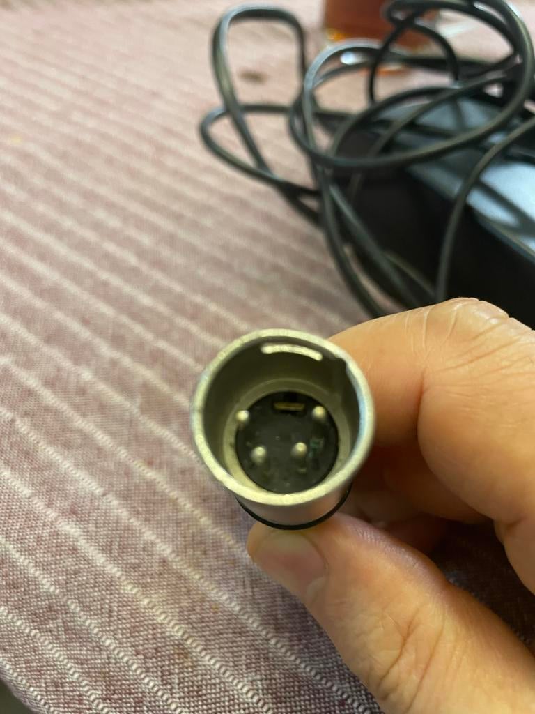 Accell Group BMZ acculader 42.0V 2.0A, Fietsen en Brommers, Ophalen of Verzenden, Gebruikt