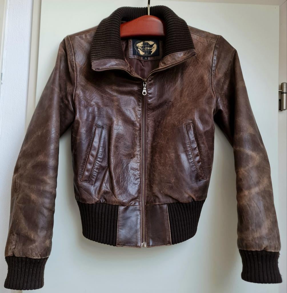 Jack jas leer vintage bruin maat S  kort pilotenjack stoer, Kleding | Dames, Ophalen, Gedragen, Maat 36 (S), Bruin