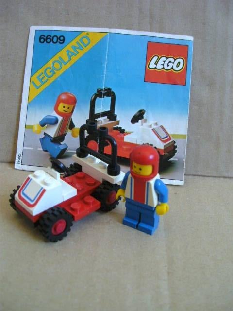 Lego set 6609 race auto compleet met bouwboekje, Kinderen en Baby's, Speelgoed | Duplo en Lego, Ophalen of Verzenden, Gebruikt