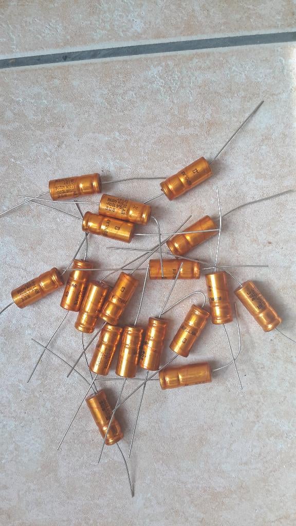 Roe 5,6 uf 100v bipolaire axiaal (Nieuw), Ophalen of Verzenden, Nieuw