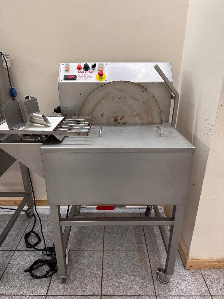 Chocolade machine Mol D’art 50kg, Ophalen, Gebruikt
